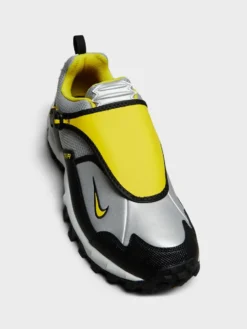 ACG Phassad Sneakers in Black, Yellow Zest og Metallic Silver