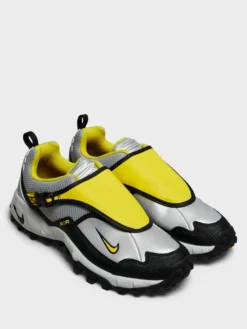 ACG Phassad Sneakers in Black, Yellow Zest og Metallic Silver