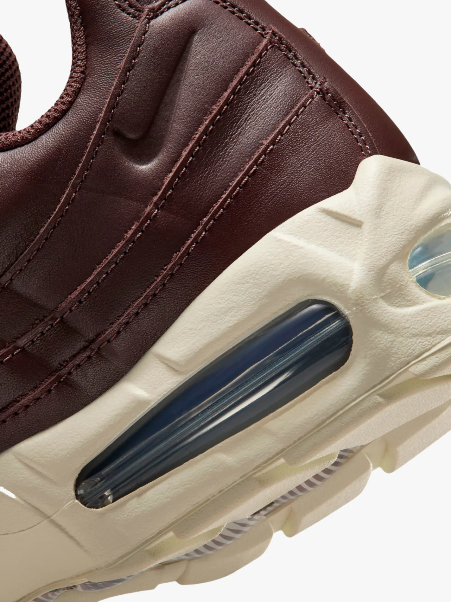 Air Max 95 Big Bubble Leather i Baroque Brown og Coconut Milk
