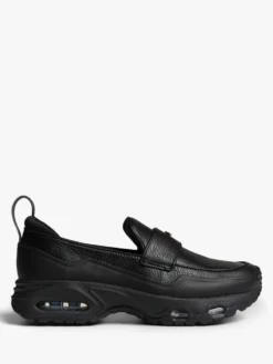 Air Max Phenomena Sneakers i Sort, Metallic Guld, Smoke Grey og Pink Foam