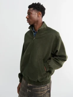 Baby Camel Flannel Zip Blouson i Dark Olive