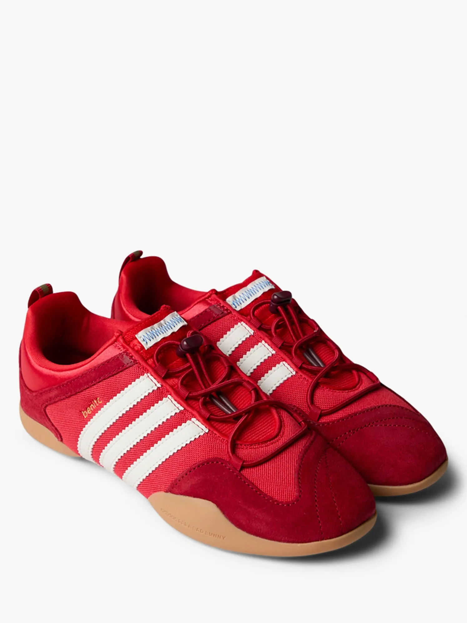 Bad Bunny Ballerina i Vivid Red, Chalk White og Power Red