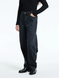 Barrel Jeans i Washed Black