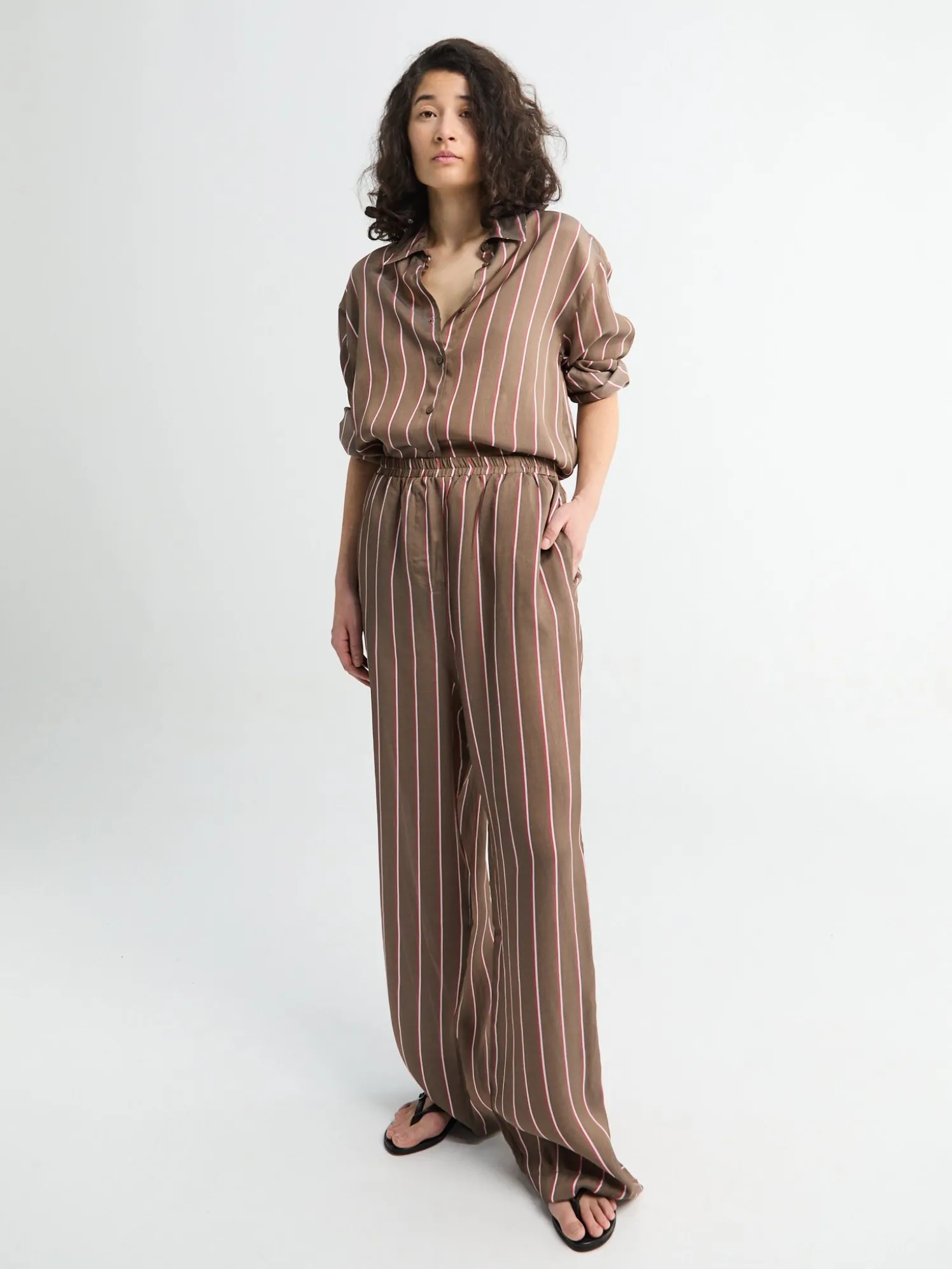 Baxter Fluid Track Pants i Brun Multi Stribe