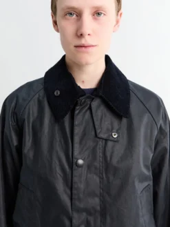 Bedale Wax Jacket i Navy