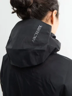 Beta Jacket i Sort