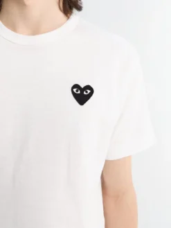 Black Heart T-Shirt i Hvid
