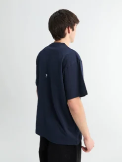 Blank T-shirt i Navy
