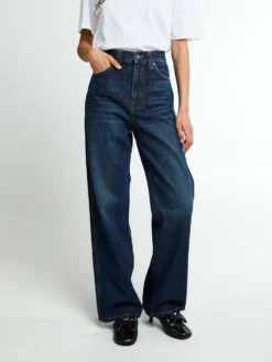 Bonnie Jeans i Lansing