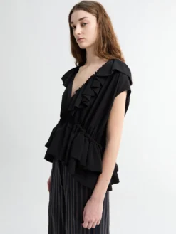 Cally Bis Top i Sort