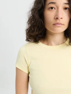 Car Baby Tee i Camomile