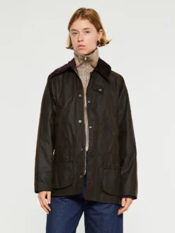 Classic Bedale Wax Jacket in Olive