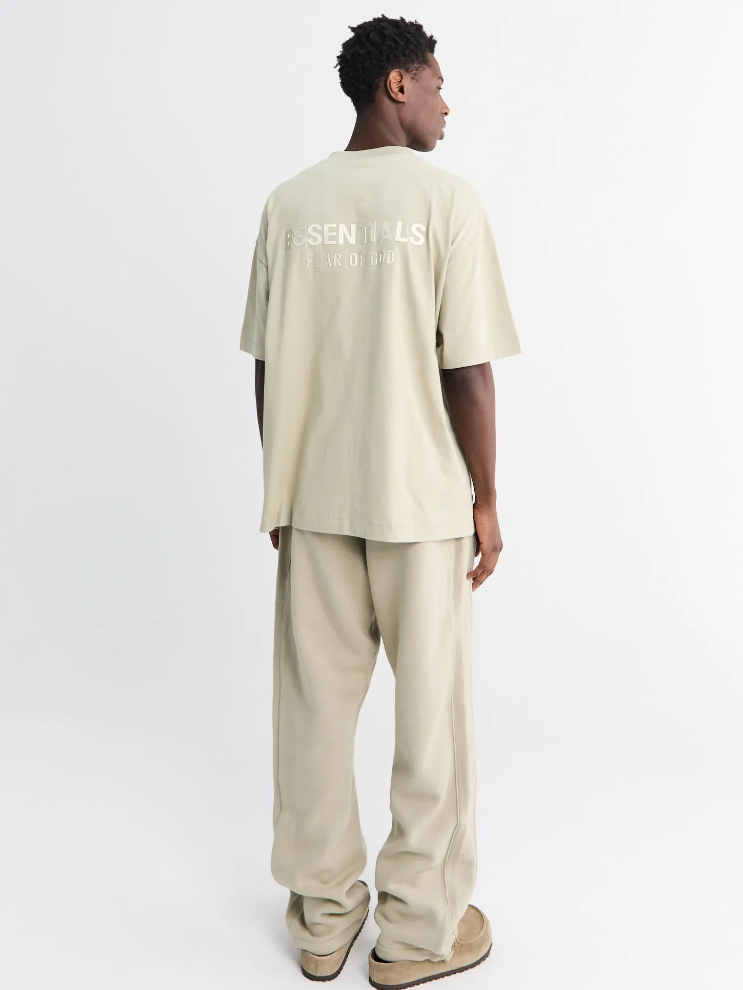 Classic Fit T-Shirt i Abbey Stone