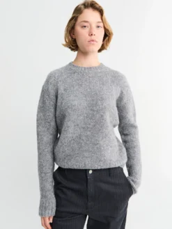Clock Sweater i Grå