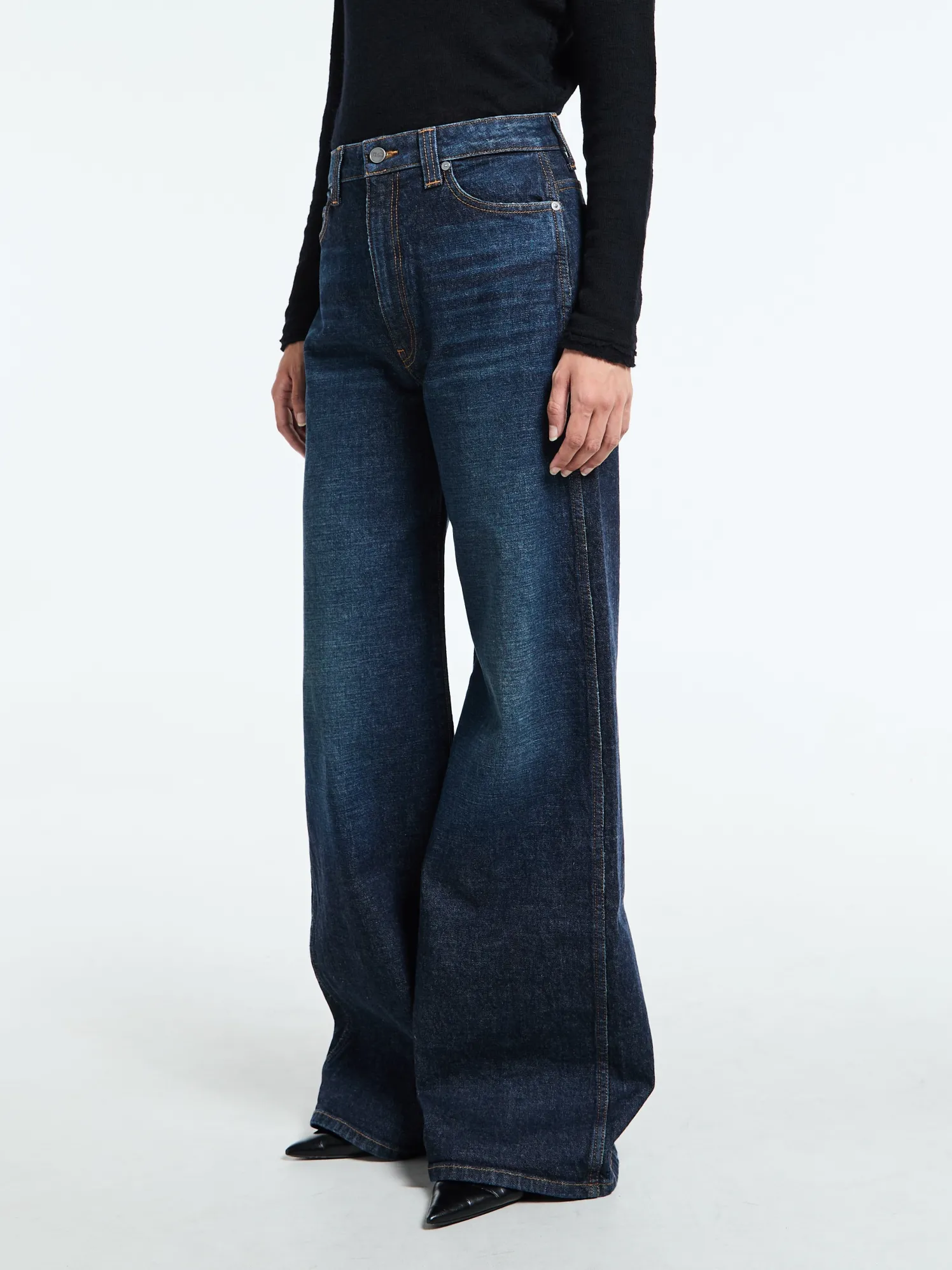 Dane Jeans i Lansing