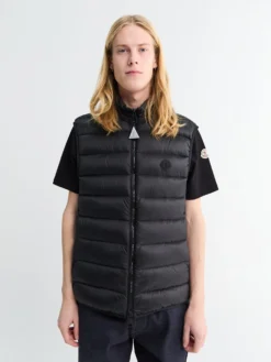 Deneb Gilet i Sort