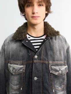 Denim Jakke med Faux Fur Krave i Sort