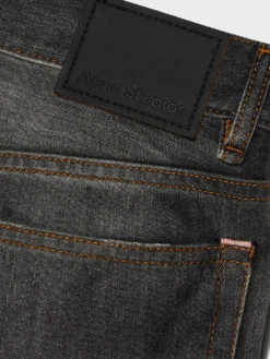 2021F Loose Fit Jeans i Black Trafalgar