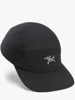 Gamma 5 Panel Cap i Sort og Arctic Silk