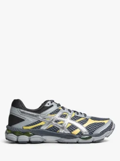Gel-Cumulus 16 Sneakers i Carrier Grey og Pure Silver