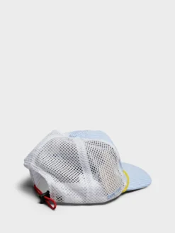 Hey, I'm Running Over Here Trucker Cap i Blå Striber