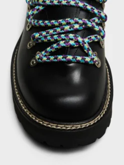 High Boots Low i Sort