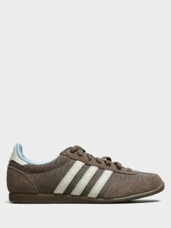 Japan W Sneakers i Trace Brown, Off White and Clear Sky