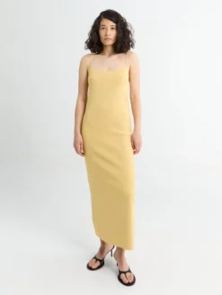 Keira Knit Midi Kjole i Gul