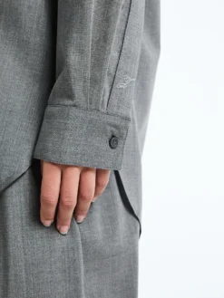 La Chemise D'Homme Skjorte i Grå