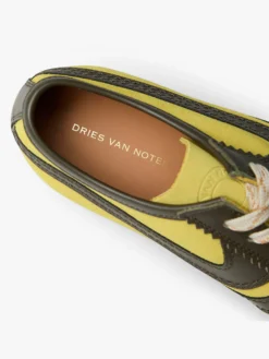 Leather-Trimmed Suede Sneakers i gul