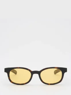 Le Bucheron Solbriller i Dark Tortoise og Solid Yellow Lens