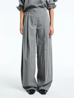 Le Pantalon D'Homme Bukser i Grå