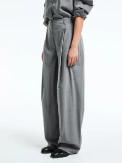 Le Pantalon D'Homme Bukser i Grå