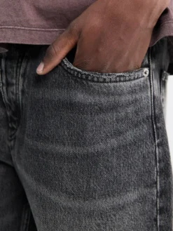 Loose Jeans i New Black Worn