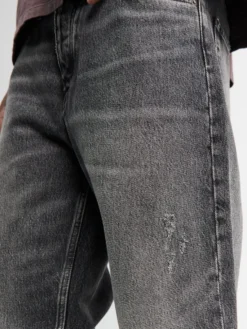 Loose Jeans i New Black Worn