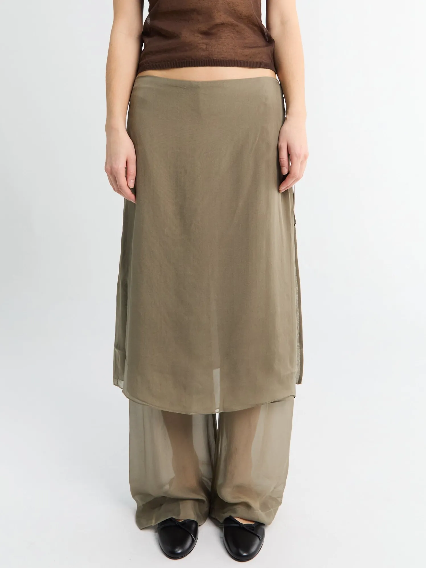Low Silk Archive Pants i Khaki
