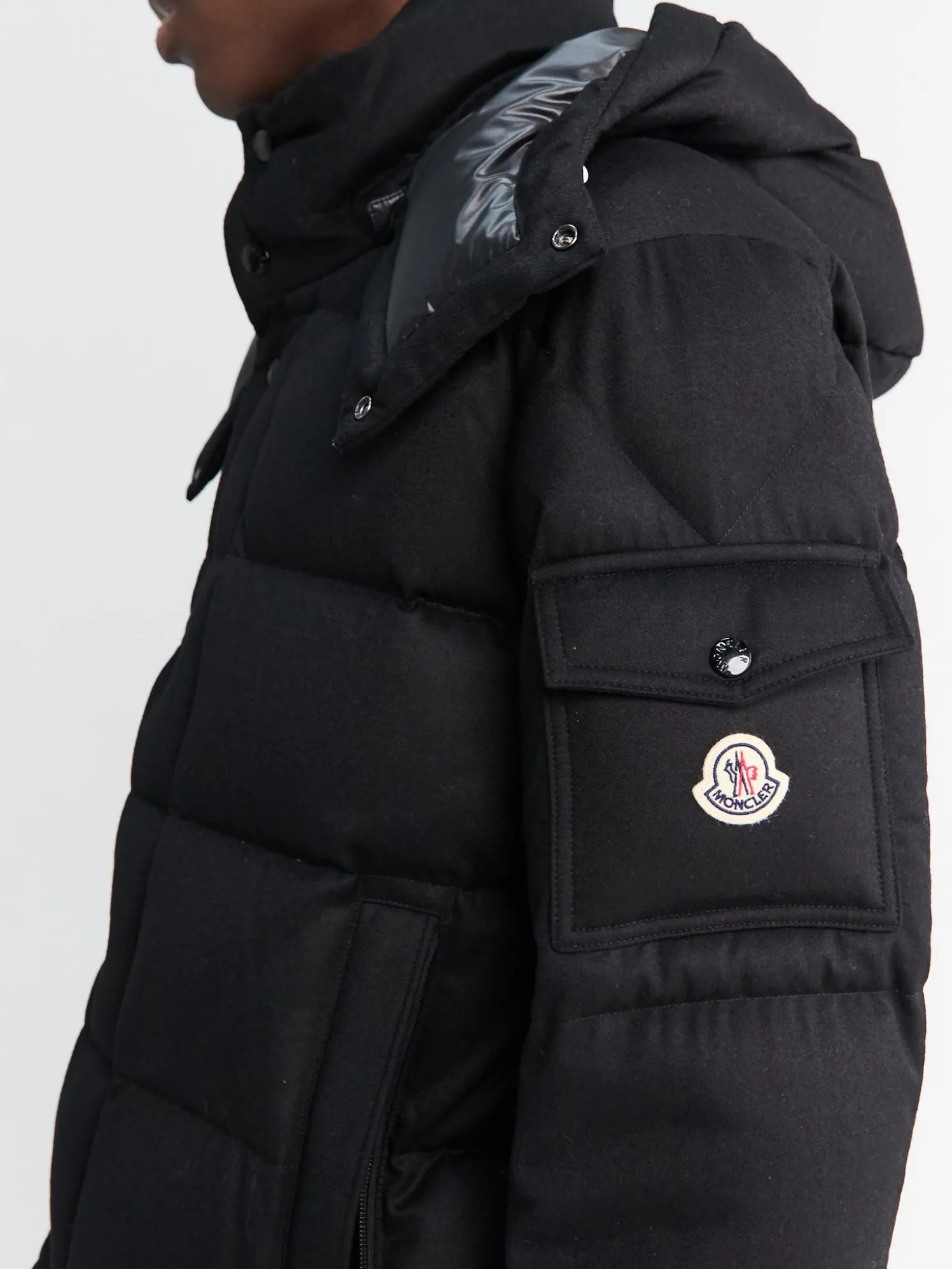 Maya 70 Hooded Wool Flannel Short Down Jacket i Sort