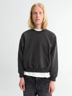 Mini Crewneck i Pigment Kulsort