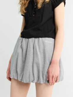 Mini Volumed Skirt i Melange Grå