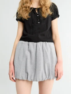 Mini Volumed Skirt i Melange Grå