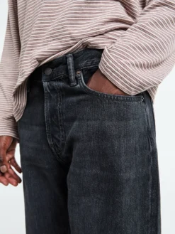 2010M Jeans i Vintage Black
