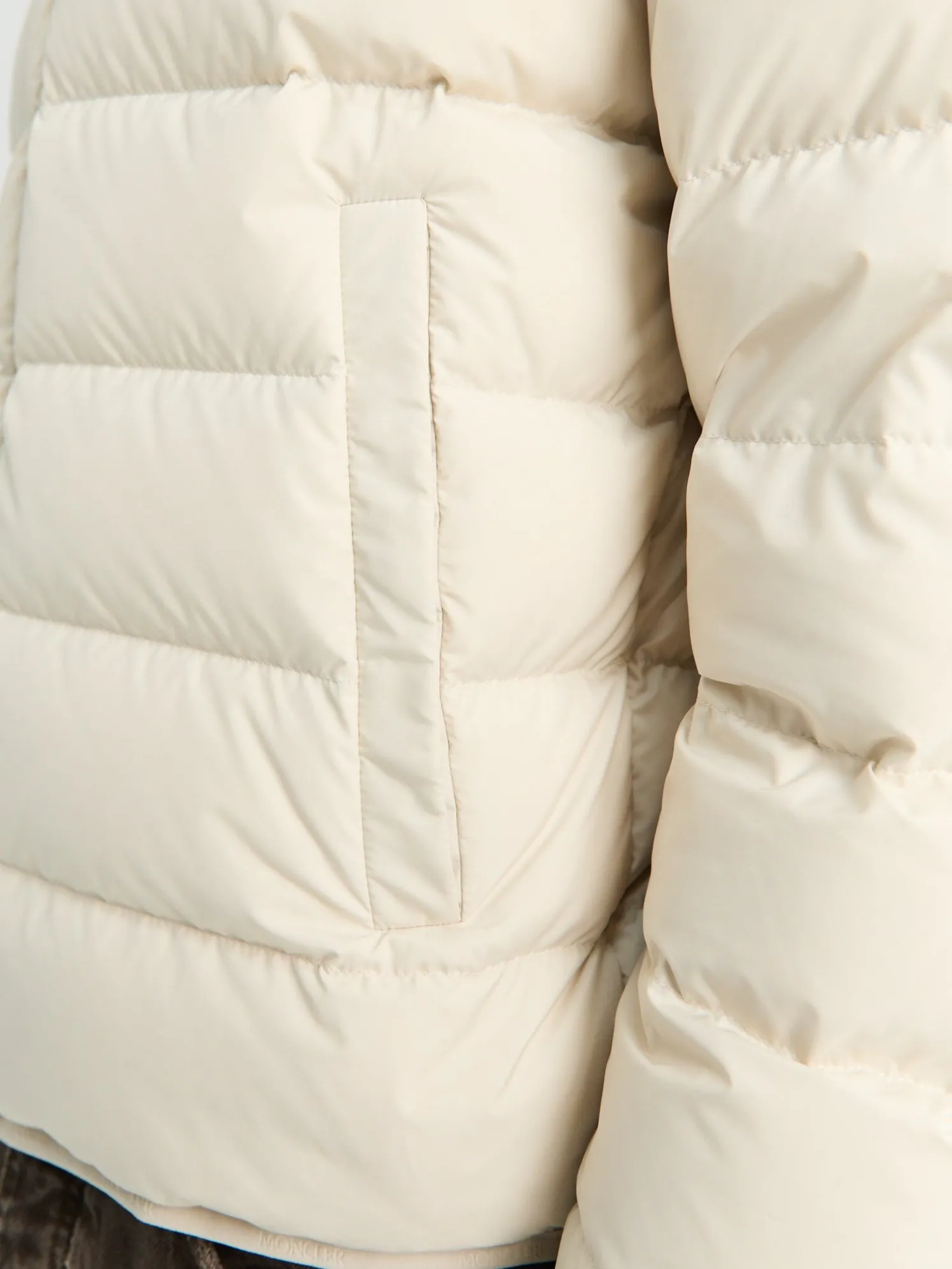 Montbrocq Jakke i Lys Beige