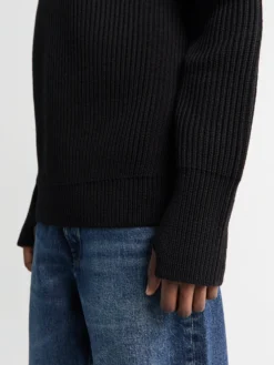 Navy Crewneck i Sort