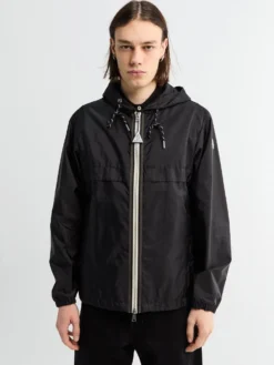 Nidge Hooded Jacket i Sort