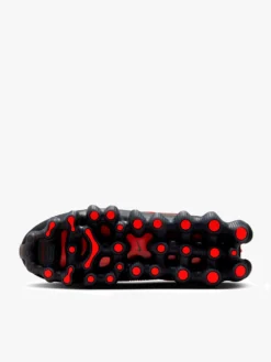Nike Air Liquid Max in Black, Metallic Gold-Team Red-Fire