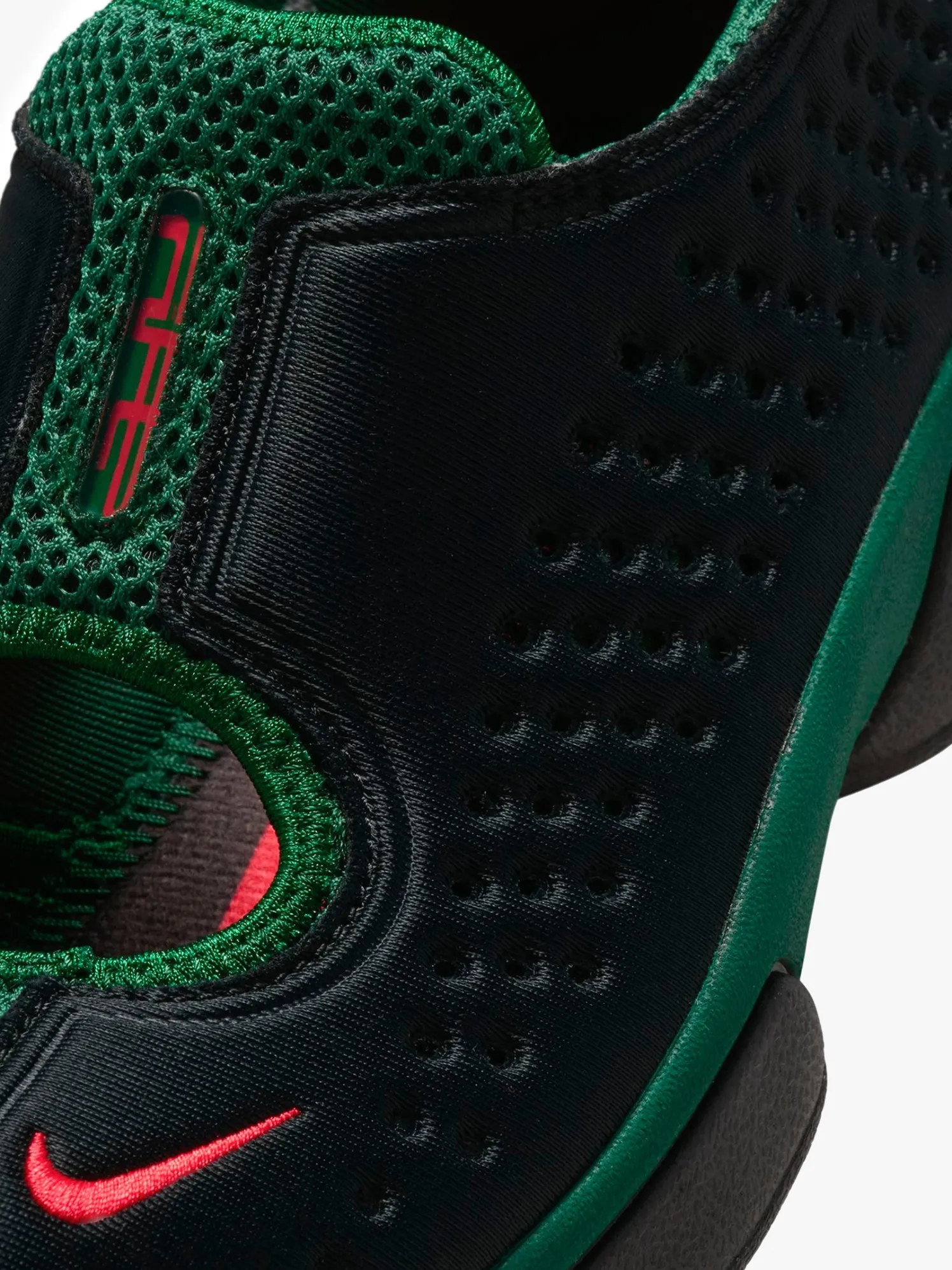 Nike Rift 2 Women' Sko i Black, Fire Red og Tm Dark Green