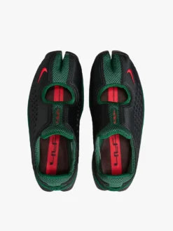Nike Rift 2 Women' Sko i Black, Fire Red og Tm Dark Green