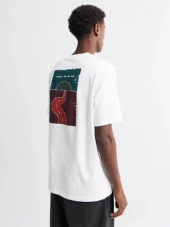 Off-Race Graphic T-shirt i Maroon