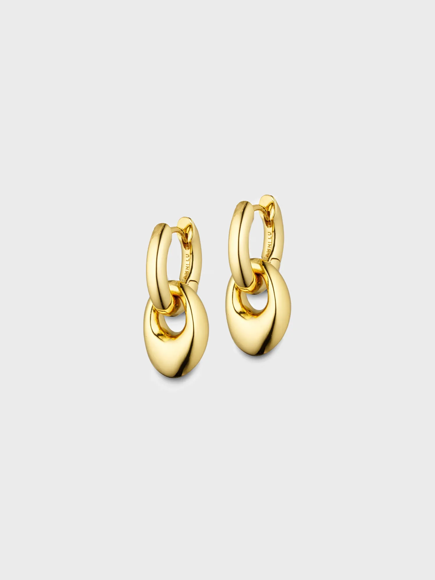Petit Pebble Hoop Øreringe i Guld
