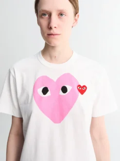 Pink Emblem T-Shirt i Hvid